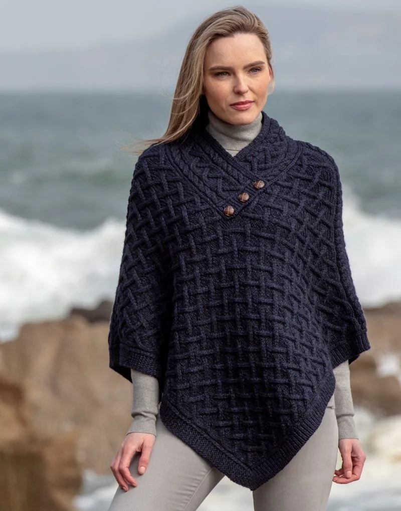 Cable Lattice Supersoft Merino Poncho - Image 5