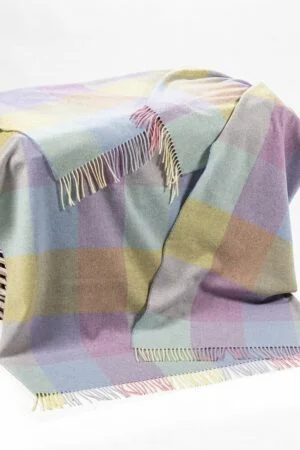 100% Lambswool Throw
