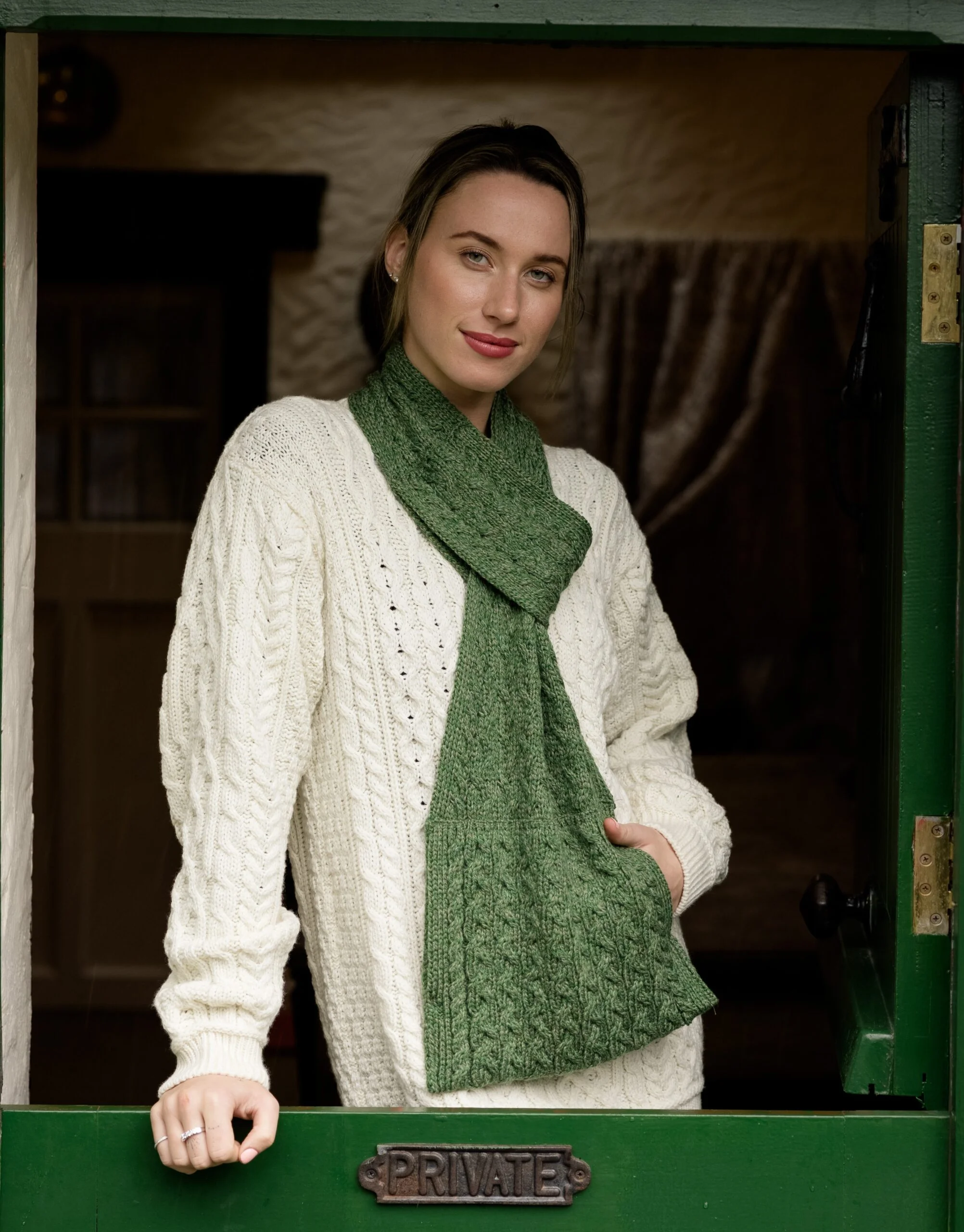 Supersoft Cable Knit Scarf with Pockets - Image 3