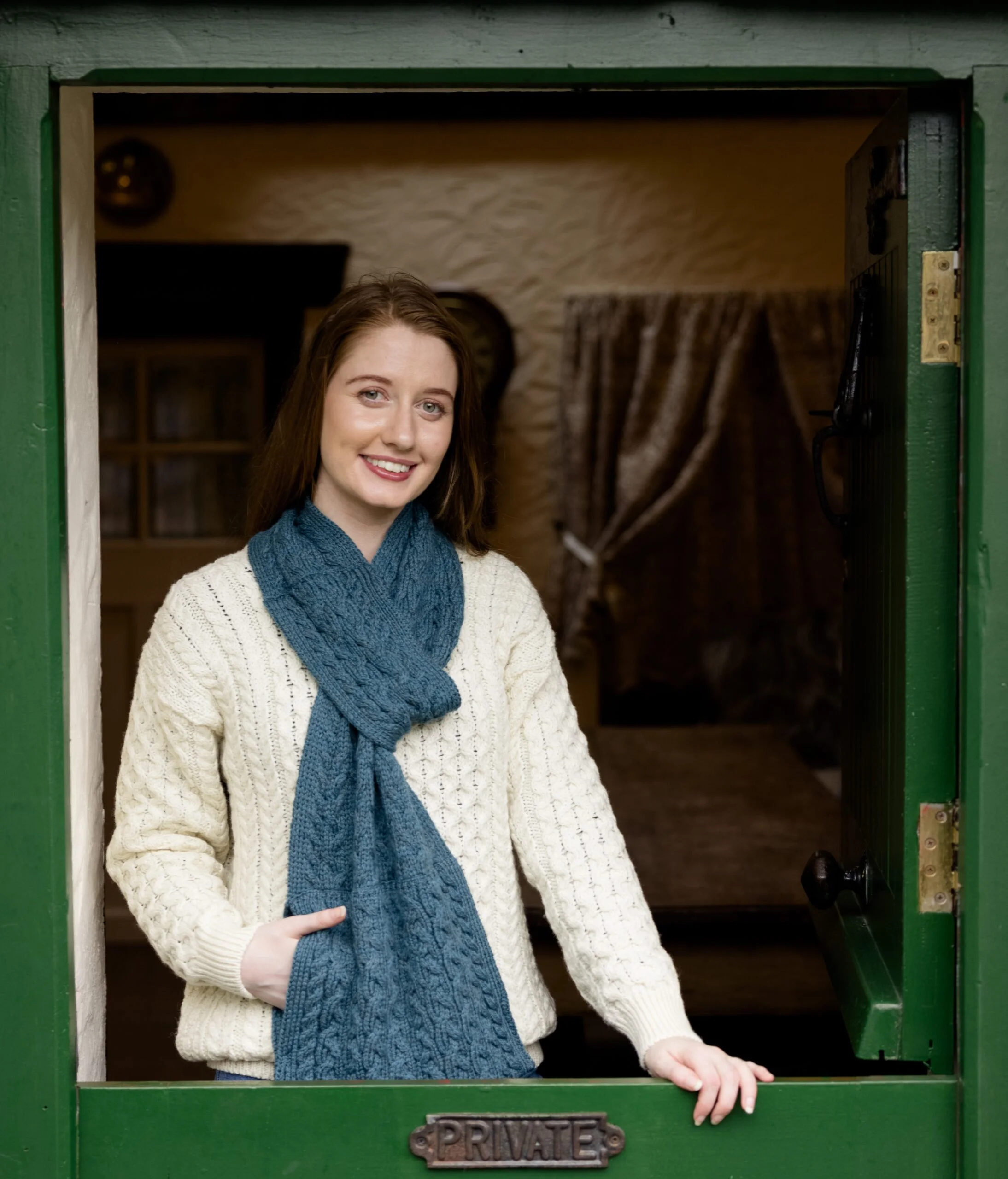 Supersoft Cable Knit Scarf with Pockets - Image 4