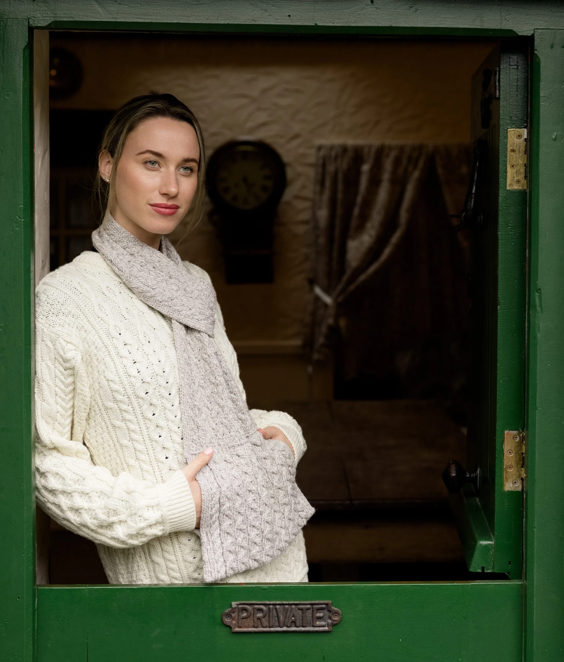 Supersoft Cable Knit Scarf with Pockets - Image 2