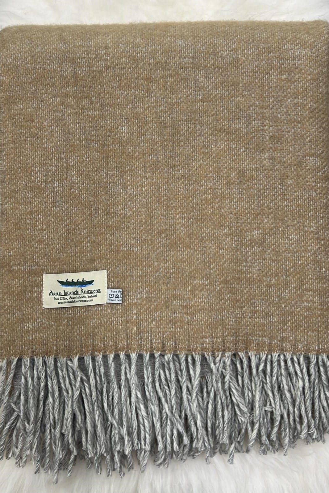 Woollen Throw - Image 2