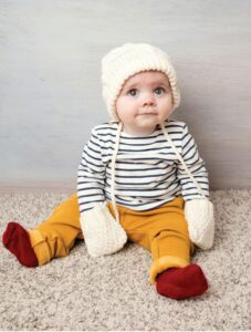 knitted baby hat and mittens