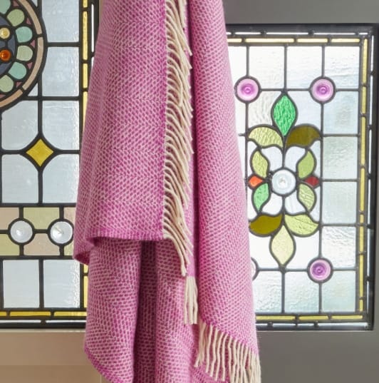 Beehive Throw - Image 4