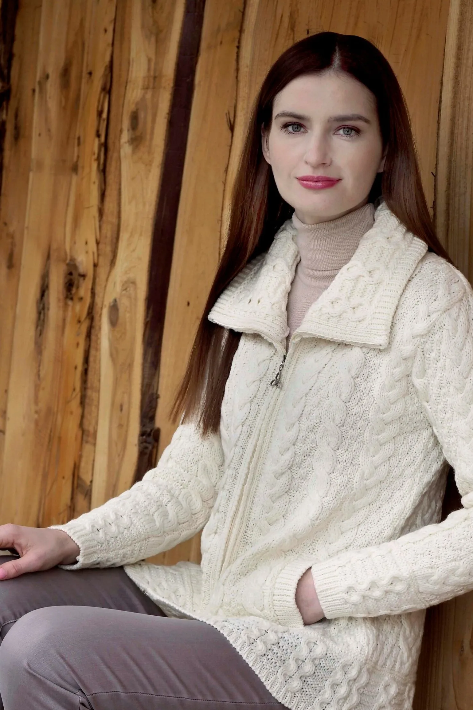 Double Collar Ladies Cardigan with Zip - Image 3