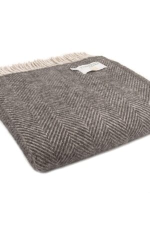Herringbone Throw with Complimentary Fringe Detailing