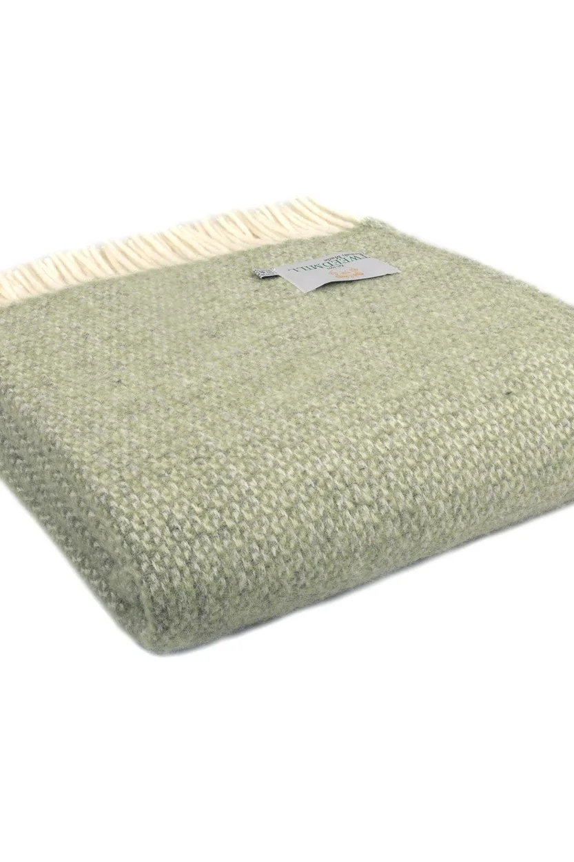 Illusion Throw